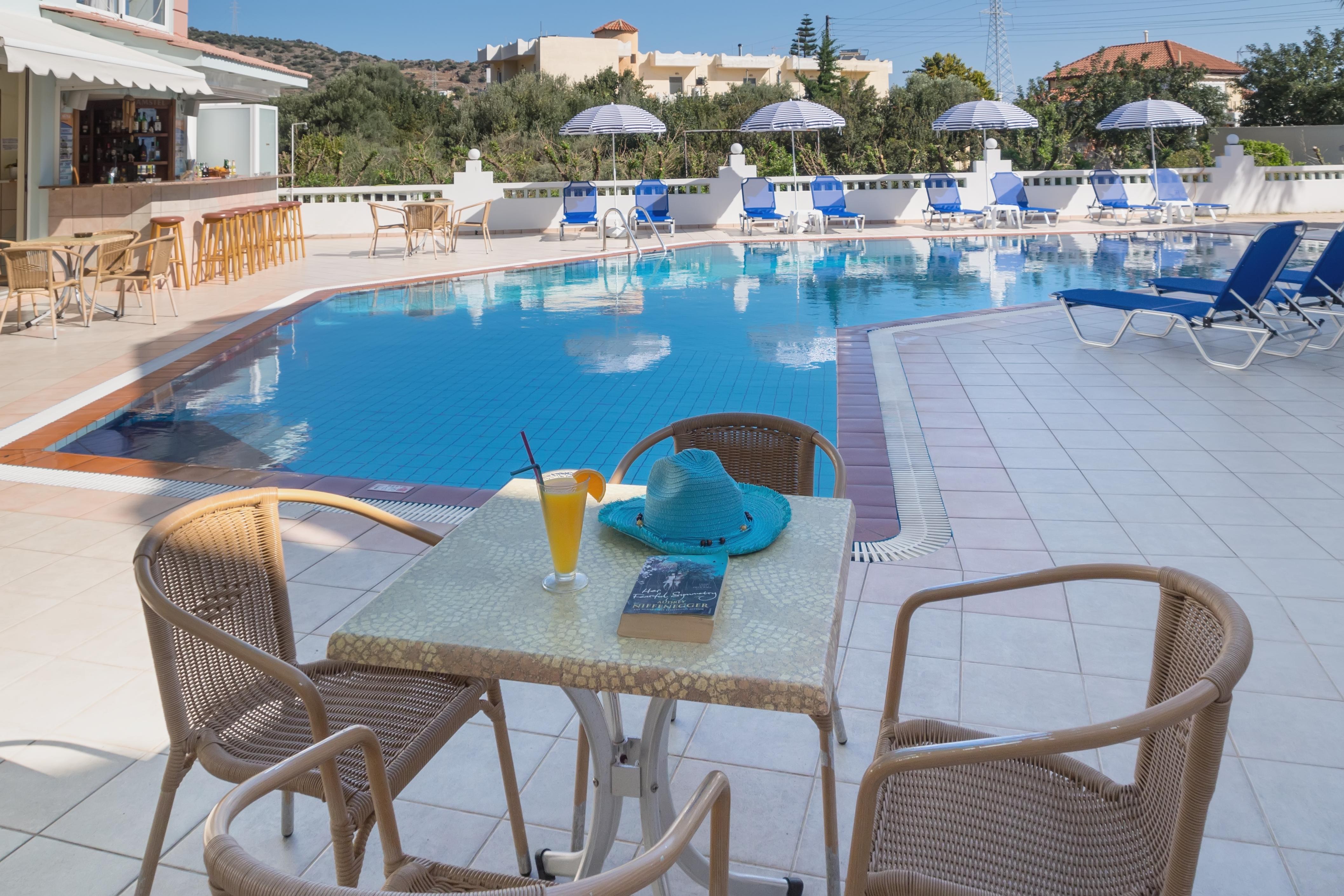 Athena Apartments Stalida Esterno foto